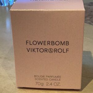 Flowerbomb Viktor& Rolf scented candle NEW